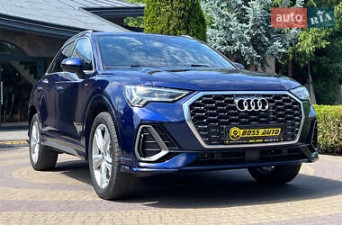 Внедорожник / Кроссовер Audi Q3 2020 в 