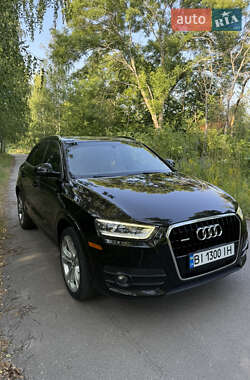 Внедорожник / Кроссовер Audi Q3 2014 в 