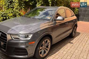 Внедорожник / Кроссовер Audi Q3 2016 в Черновцах
