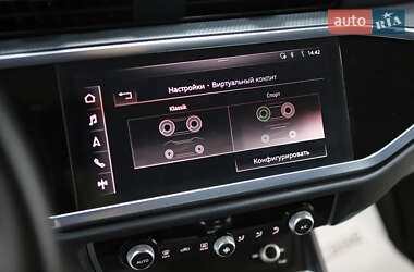 Внедорожник / Кроссовер Audi Q3 2021 в 