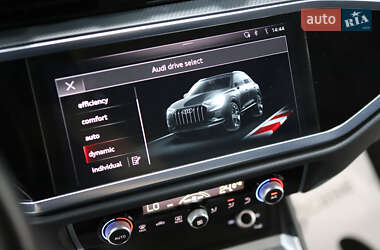 Внедорожник / Кроссовер Audi Q3 2021 в 
