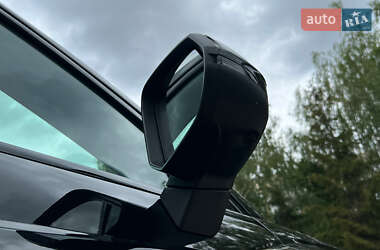 Внедорожник / Кроссовер Audi Q3 2021 в 