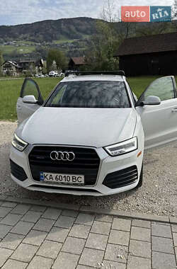 Внедорожник / Кроссовер Audi Q3 2016 в Львове