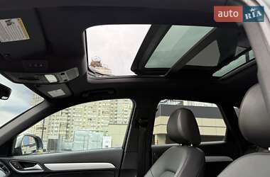 Позашляховик / Кросовер Audi Q3 2017 в 