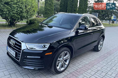 Позашляховик / Кросовер Audi Q3 2018 в 