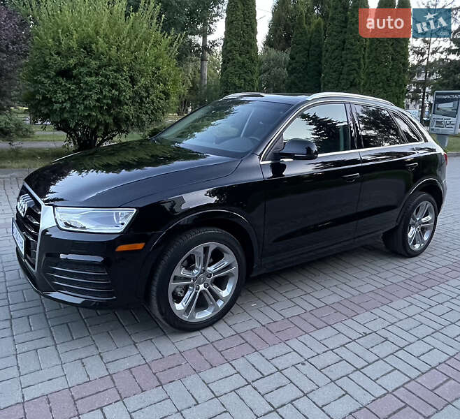 Позашляховик / Кросовер Audi Q3 2018 в Тернополі