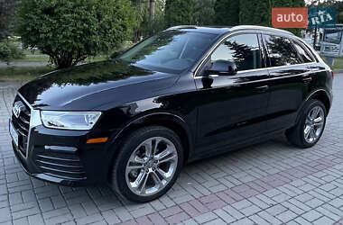 Позашляховик / Кросовер Audi Q3 2018 в 