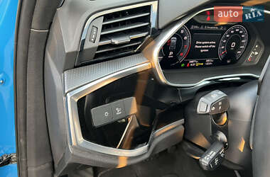 Внедорожник / Кроссовер Audi Q3 2020 в 