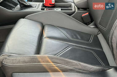Внедорожник / Кроссовер Audi Q3 2020 в 