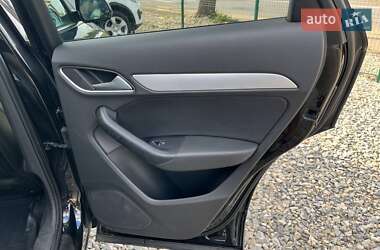 Внедорожник / Кроссовер Audi Q3 2014 в 
