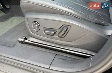 Внедорожник / Кроссовер Audi Q3 2021 в 