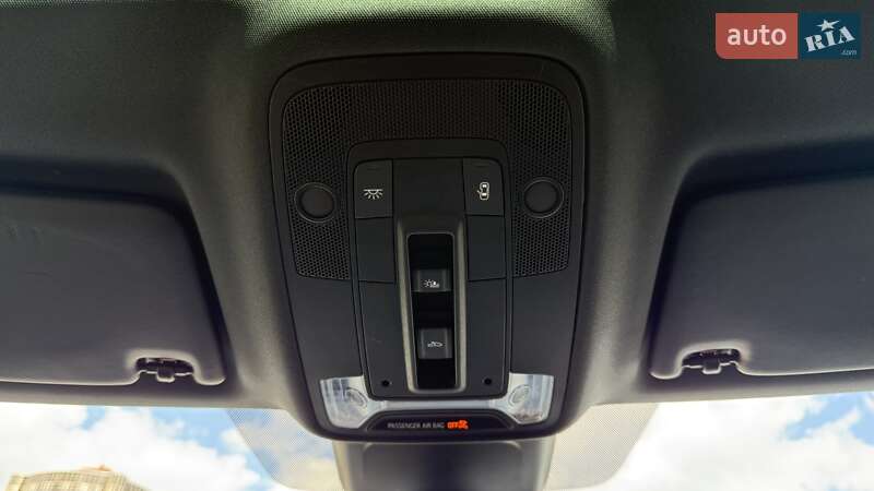 Позашляховик / Кросовер Audi Q3 2021 в Києві