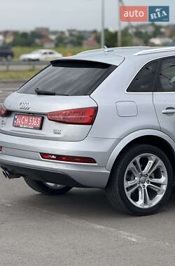 Внедорожник / Кроссовер Audi Q3 2016 в 