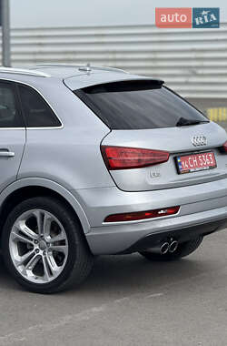 Внедорожник / Кроссовер Audi Q3 2016 в 