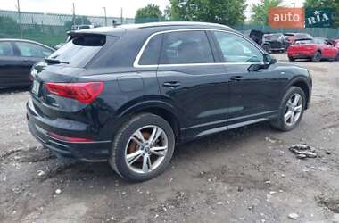 Внедорожник / Кроссовер Audi Q3 2020 в 