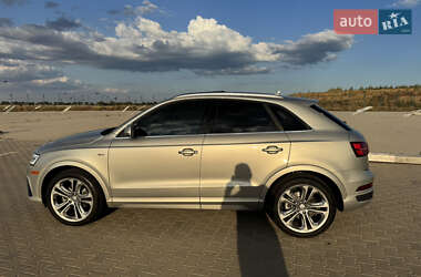 Внедорожник / Кроссовер Audi Q3 2016 в 