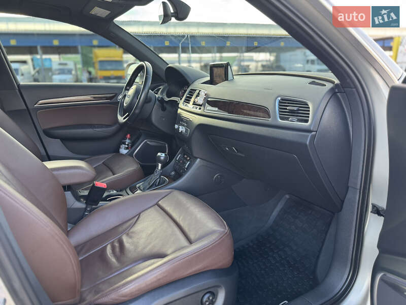 Внедорожник / Кроссовер Audi Q3 2016 в Одессе