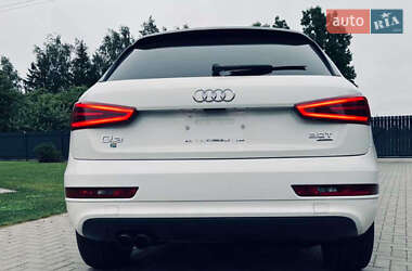 Внедорожник / Кроссовер Audi Q3 2015 в 