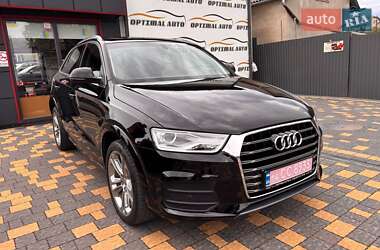 Внедорожник / Кроссовер Audi Q3 2017 в 