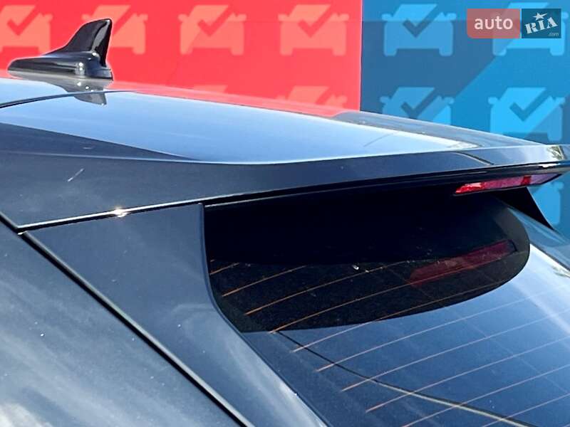 Внедорожник / Кроссовер Audi Q3 2024 в Киеве