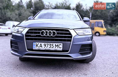Внедорожник / Кроссовер Audi Q3 2015 в Киеве