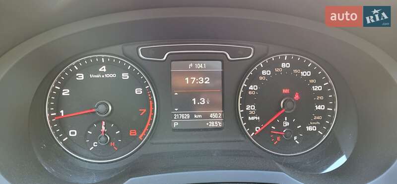 Внедорожник / Кроссовер Audi Q3 2015 в Черкассах фото 15 Внедорожник / Кроссовер Audi Q3 2015 в Черкассах