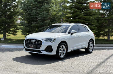 Внедорожник / Кроссовер Audi Q3 2022 в Одессе