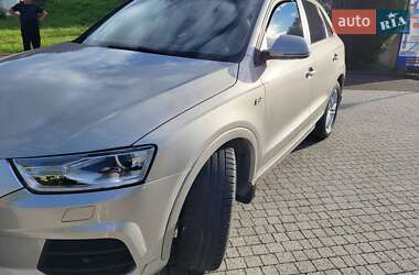 Внедорожник / Кроссовер Audi Q3 2016 в 