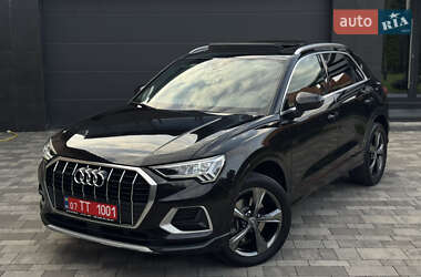 Позашляховик / Кросовер Audi Q3 2019 в Мукачевому