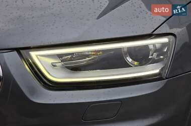 Внедорожник / Кроссовер Audi Q3 2015 в 