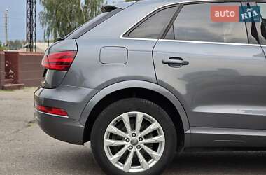 Внедорожник / Кроссовер Audi Q3 2015 в 