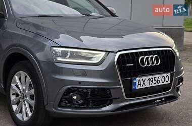 Внедорожник / Кроссовер Audi Q3 2015 в 