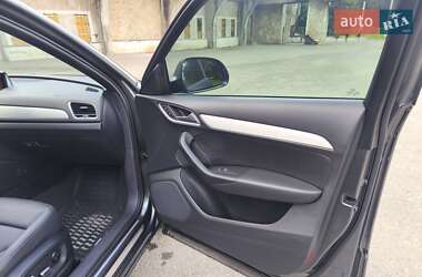 Позашляховик / Кросовер Audi Q3 2018 в  фото 19 Позашляховик / Кросовер Audi Q3 2018 в