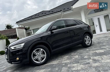 Внедорожник / Кроссовер Audi Q3 2012 в 