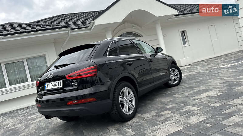 Внедорожник / Кроссовер Audi Q3 2012 в Ивано-Франковске