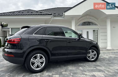 Внедорожник / Кроссовер Audi Q3 2012 в 