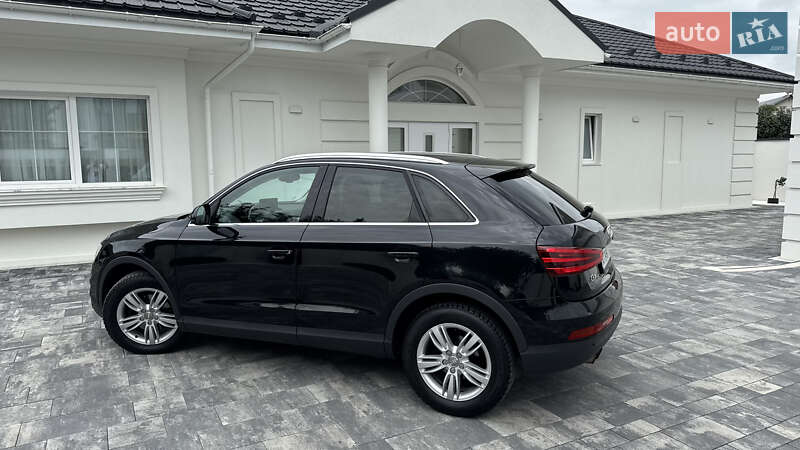 Внедорожник / Кроссовер Audi Q3 2012 в Ивано-Франковске