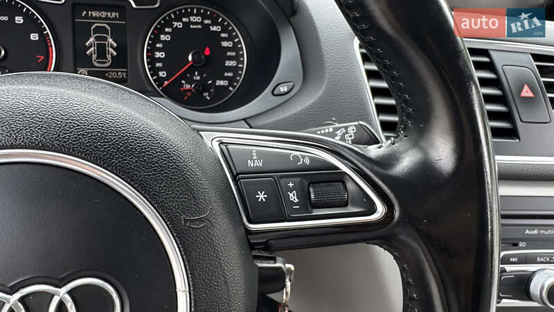 Внедорожник / Кроссовер Audi Q3 2012 в Ивано-Франковске