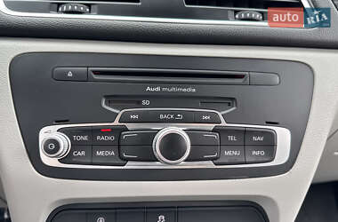 Внедорожник / Кроссовер Audi Q3 2012 в 
