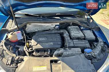 Внедорожник / Кроссовер Audi Q3 2016 в 