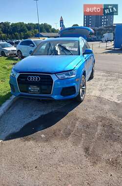 Внедорожник / Кроссовер Audi Q3 2015 в 