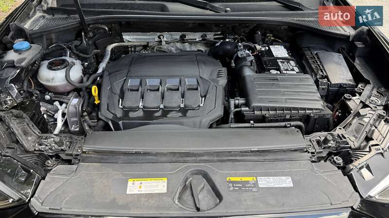Внедорожник / Кроссовер Audi Q3 2021 в Киеве