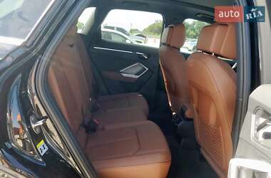 Внедорожник / Кроссовер Audi Q3 2024 в 