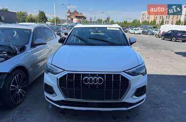 Позашляховик / Кросовер Audi Q3 2020 в Львові