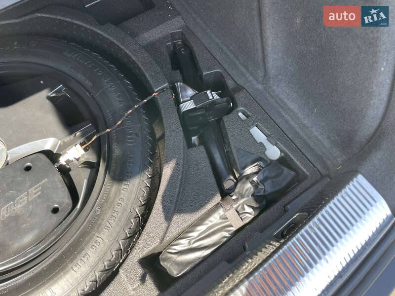 Внедорожник / Кроссовер Audi Q3 2015 в Ивано-Франковске