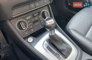 Внедорожник / Кроссовер Audi Q3 2015 в 