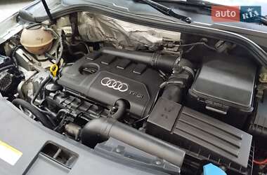 Внедорожник / Кроссовер Audi Q3 2016 в 