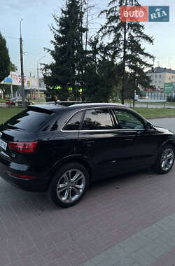 Внедорожник / Кроссовер Audi Q3 2018 в 