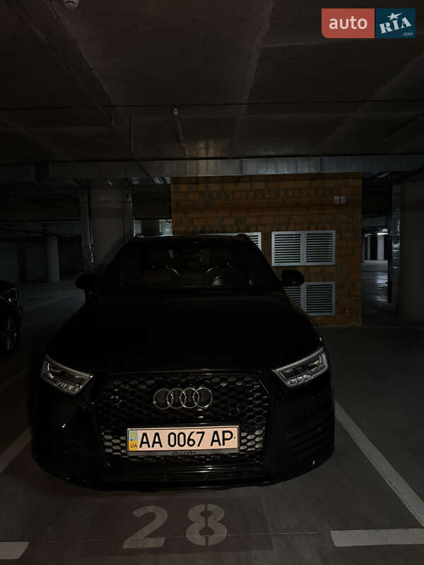 Внедорожник / Кроссовер Audi Q3 2017 в Киеве