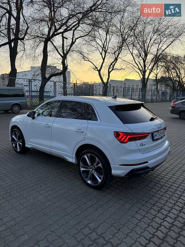 Внедорожник / Кроссовер Audi Q3 2019 в Измаиле фото 3 Внедорожник / Кроссовер Audi Q3 2019 в Измаиле